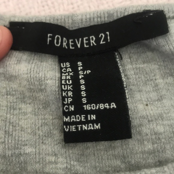 Forever 21 crop top - Picture 2 of 2